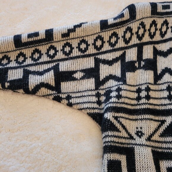 Vintage IB Diffusion Cardigan, Aztec Design in Medium - Picture 3 of 7